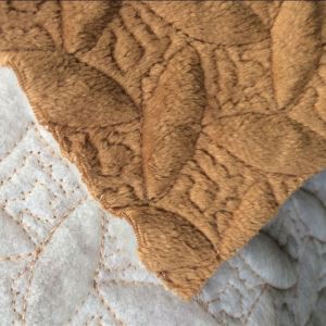 Tessuto a maglia ricamo della pelle scamosciata